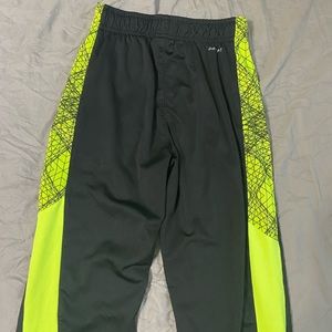 Boys Dri fit Nike sweat pants